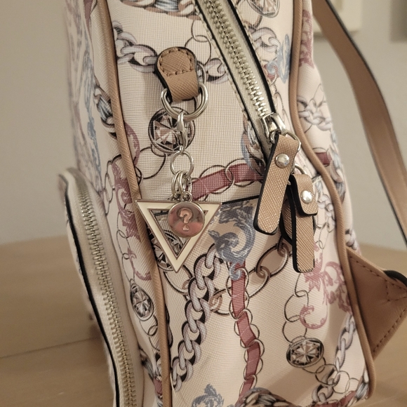 Guess Backpack - Picture 4 of 16